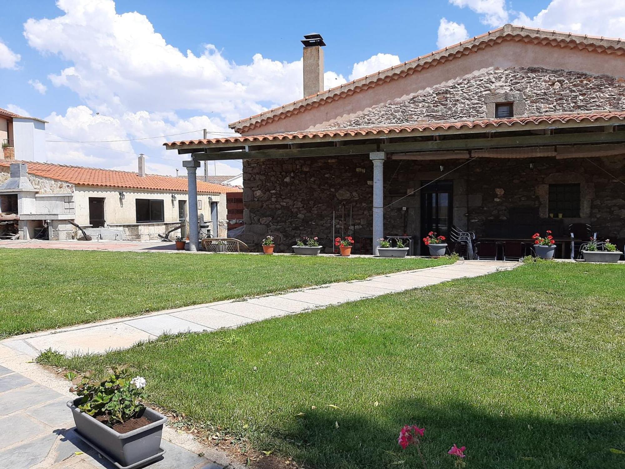 El Almendro Del Cura Villa Villarmayor  Kültér fotó